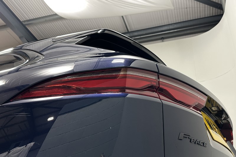 2022 (72) JAGUAR F-PACE 2.0 D200 R-Dynamic Black 5dr Auto AWD 5497914