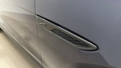2022 (72) JAGUAR F-PACE 2.0 D200 R-Dynamic Black 5dr Auto AWD 5497920