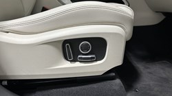 2022 (72) JAGUAR F-PACE 2.0 D200 R-Dynamic Black 5dr Auto AWD 5497886