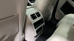 2023 (72) JAGUAR F-PACE 2.0 D200 R-Dynamic Black 5dr Auto AWD 5495301