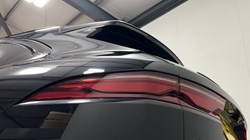 2023 (72) JAGUAR F-PACE 2.0 D200 R-Dynamic Black 5dr Auto AWD 5495306