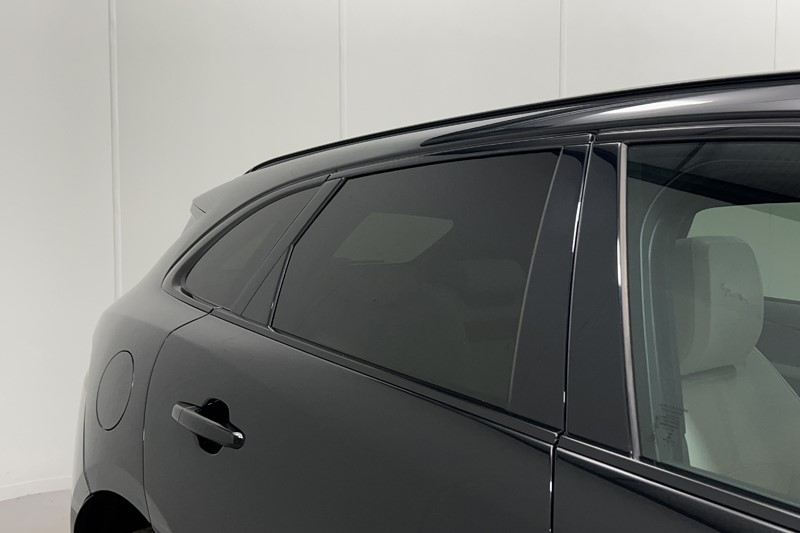 2023 (72) JAGUAR F-PACE 2.0 D200 R-Dynamic Black 5dr Auto AWD 5495309