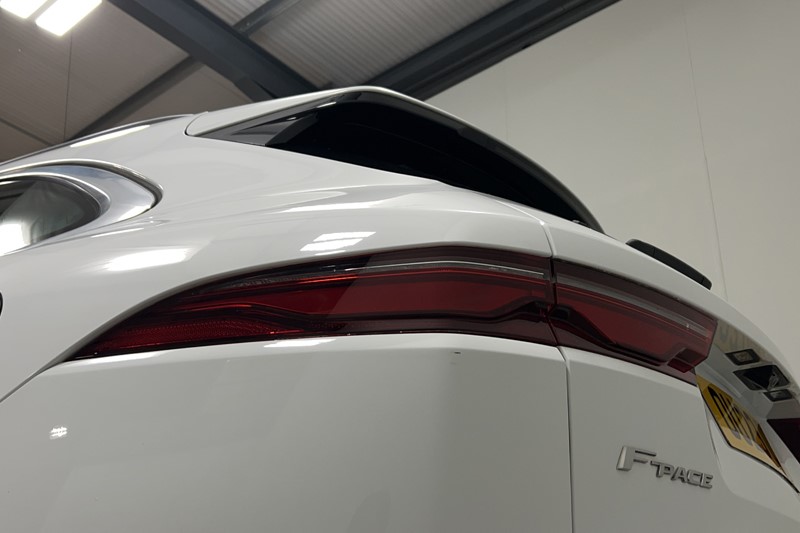 2023 (23) JAGUAR F-PACE 2.0 P400e R-Dynamic SE 5dr Auto AWD 5516231