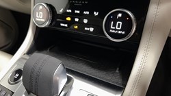2023 (23) JAGUAR F-PACE 2.0 P400e R-Dynamic SE 5dr Auto AWD 5516209