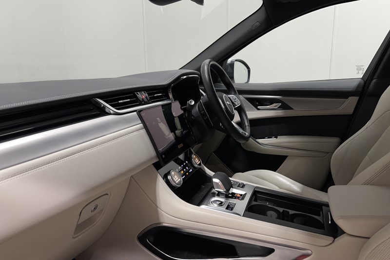 2023 (23) JAGUAR F-PACE 2.0 P400e R-Dynamic SE 5dr Auto AWD 5516221