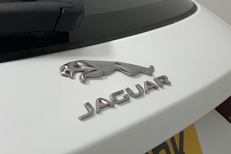 2023 (23) JAGUAR F-PACE 2.0 P400e R-Dynamic SE 5dr Auto AWD 5516233
