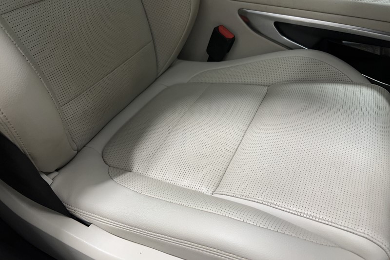 2023 (23) JAGUAR F-PACE 2.0 P400e R-Dynamic SE 5dr Auto AWD 5516202