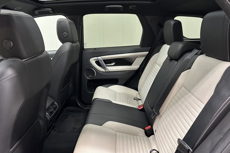 2022 (22) LAND ROVER DISCOVERY SPORT 2.0 D200 R-Dynamic SE 5dr Auto [5 Seat] 5481571