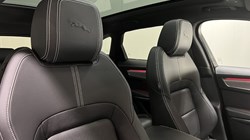 2023 (23) JAGUAR F-PACE 2.0 D200 R-Dynamic SE Black 5dr Auto AWD 5509271