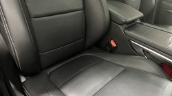 2023 (23) JAGUAR F-PACE 2.0 D200 R-Dynamic SE Black 5dr Auto AWD 5509270