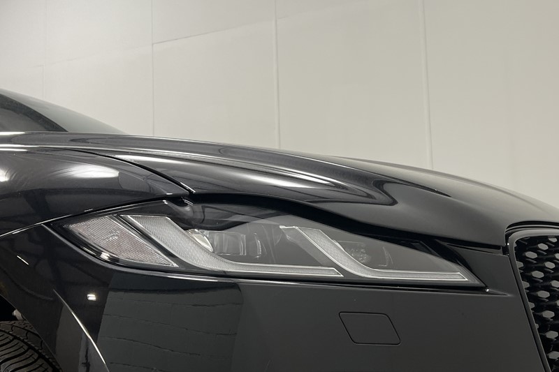 2023 (23) JAGUAR F-PACE 2.0 D200 R-Dynamic SE Black 5dr Auto AWD 5509300