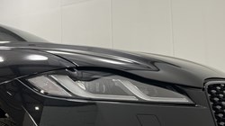 2023 (23) JAGUAR F-PACE 2.0 D200 R-Dynamic SE Black 5dr Auto AWD 5509300
