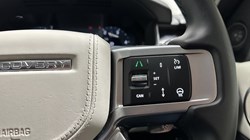 2025 (74) LAND ROVER DISCOVERY 3.0 D350 Metropolitan Edition 5dr Auto 5520756
