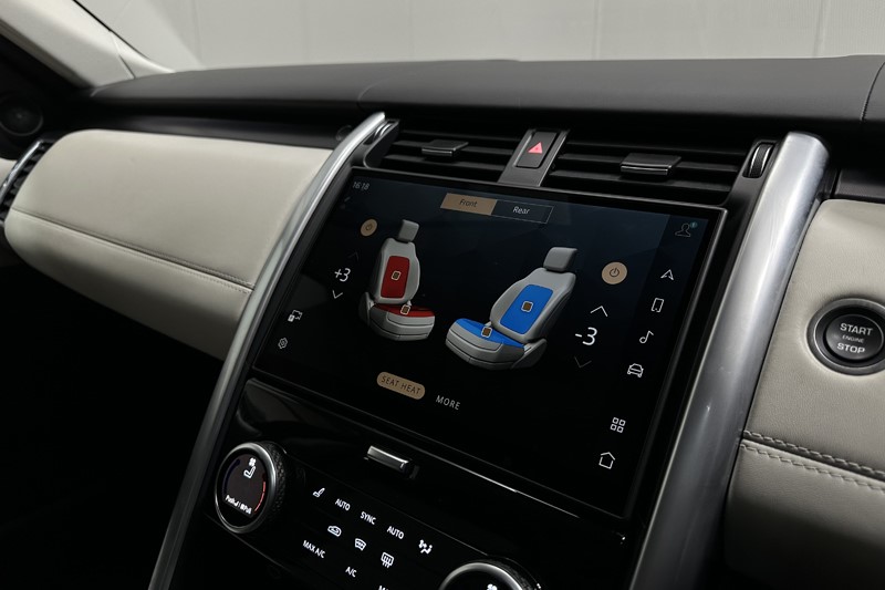 2025 (74) LAND ROVER DISCOVERY 3.0 D350 Metropolitan Edition 5dr Auto 5520776