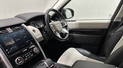 2025 (74) LAND ROVER DISCOVERY 3.0 D350 Metropolitan Edition 5dr Auto 5520780