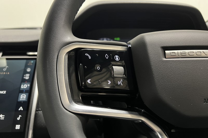 2023 (73) LAND ROVER DISCOVERY SPORT 1.5 P300e Dynamic SE 5dr Auto [5 Seat] 5492019