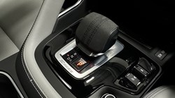 2023 (23) JAGUAR E-PACE 2.0 D200 R-Dynamic S 5dr Auto 5501884
