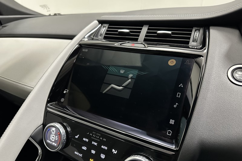 2023 (23) JAGUAR E-PACE 2.0 D200 R-Dynamic S 5dr Auto 5501893