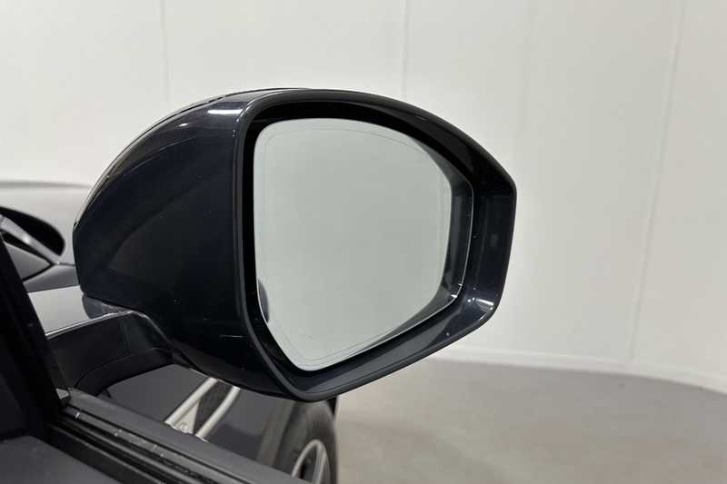 2023 (23) JAGUAR E-PACE 2.0 D200 R-Dynamic S 5dr Auto 5501876