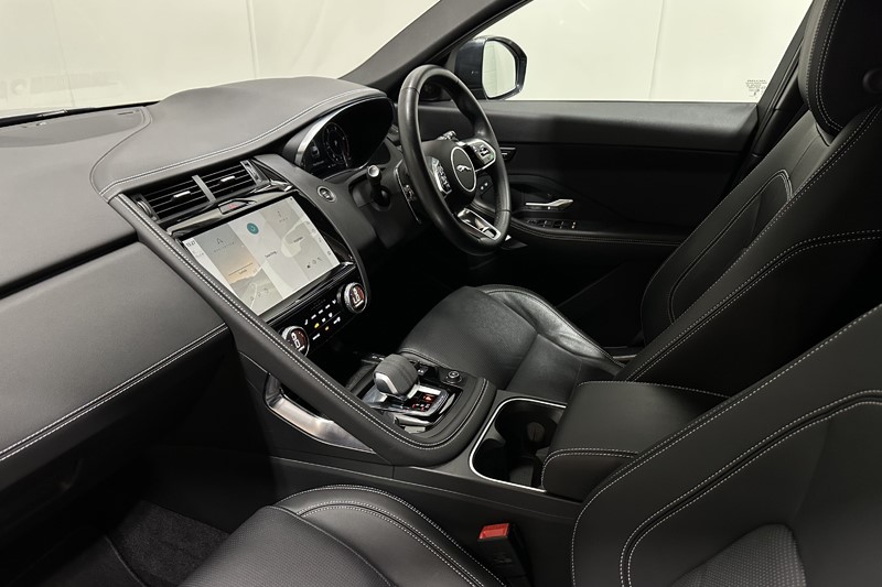 2024 (73) JAGUAR E-PACE 2.0 D200 R-Dynamic S 5dr Auto 5497294