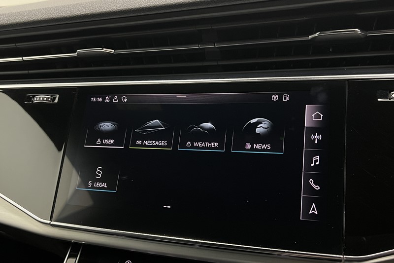 2019 (19) AUDI Q8 50 TDI Quattro S Line 5dr Tiptronic 5928689