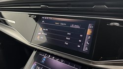 2019 (19) AUDI Q8 50 TDI Quattro S Line 5dr Tiptronic 5526833