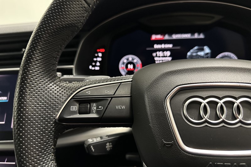 2019 (19) AUDI Q8 50 TDI Quattro S Line 5dr Tiptronic 5526826
