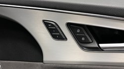 2019 (19) AUDI Q8 50 TDI Quattro S Line 5dr Tiptronic 5928707