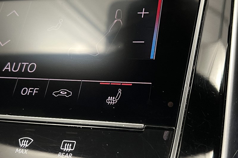 2019 (19) AUDI Q8 50 TDI Quattro S Line 5dr Tiptronic 5928694