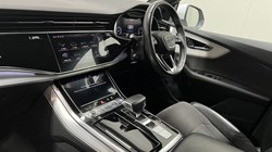 2019 (19) AUDI Q8 50 TDI Quattro S Line 5dr Tiptronic 5928720