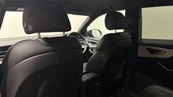 2019 (19) AUDI Q8 50 TDI Quattro S Line 5dr Tiptronic 5526838