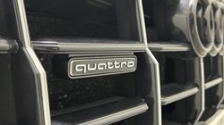 2019 (19) AUDI Q8 50 TDI Quattro S Line 5dr Tiptronic 5928698