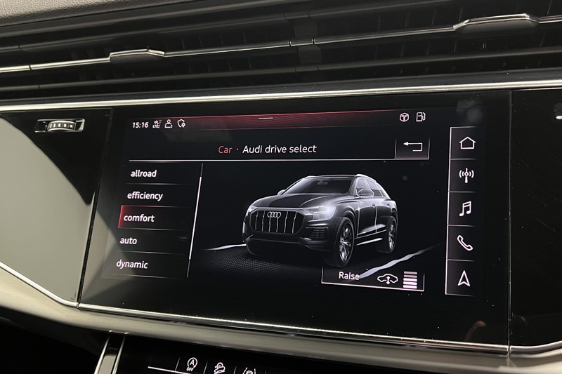 2019 (19) AUDI Q8 50 TDI Quattro S Line 5dr Tiptronic 5928688