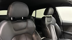 2019 (19) AUDI Q8 50 TDI Quattro S Line 5dr Tiptronic 5526823