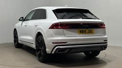 2019 (19) AUDI Q8 50 TDI Quattro S Line 5dr Tiptronic 5928675