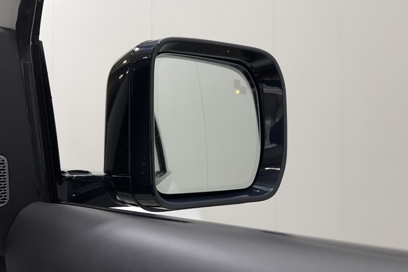 2021 (70) LAND ROVER DEFENDER 3.0 D250 HSE 110 5dr Auto 5492240