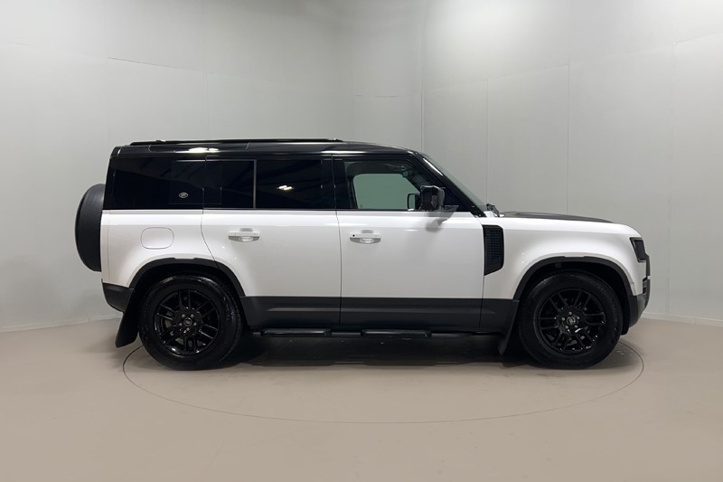 2021 (70) LAND ROVER DEFENDER 3.0 D250 HSE 110 5dr Auto 5492228