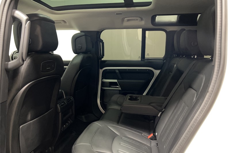 2021 (70) LAND ROVER DEFENDER 3.0 D250 HSE 110 5dr Auto 5492266