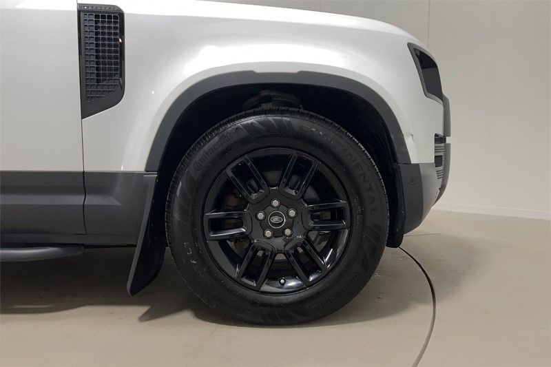 2021 (70) LAND ROVER DEFENDER 3.0 D250 HSE 110 5dr Auto 5492231