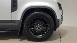2021 (70) LAND ROVER DEFENDER 3.0 D250 HSE 110 5dr Auto 5492231
