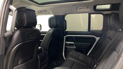 2021 (70) LAND ROVER DEFENDER 3.0 D250 HSE 110 5dr Auto 5492262