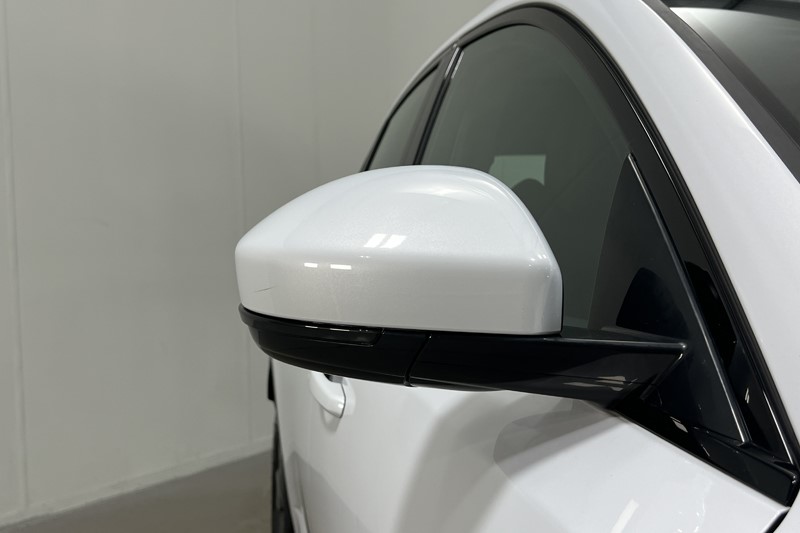 2021 (70) JAGUAR E-PACE 2.0d [180] Chequered Flag Edition 5dr Auto 5509554