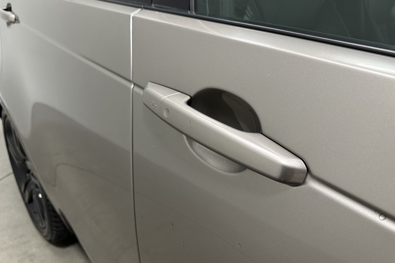 2023 (23) LAND ROVER COMMERCIAL DISCOVERY 3.0 D300 R-Dynamic HSE Commercial Auto 5507686