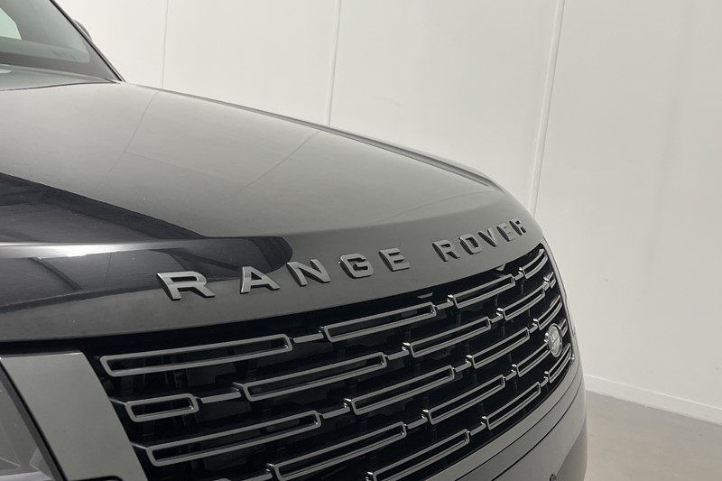 2024 (24) LAND ROVER RANGE ROVER 3.0 P460e Autobiography 4dr Auto 5509937