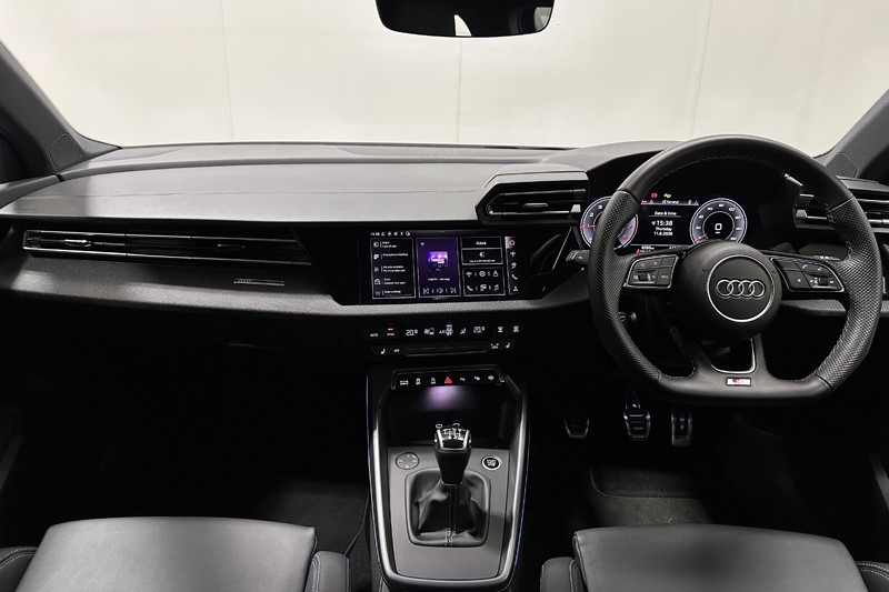 2024 (74) AUDI A3 35 TFSI Black Edition 5dr 5500539
