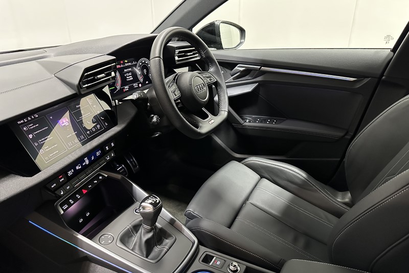 2024 (74) AUDI A3 35 TFSI Black Edition 5dr 5500563