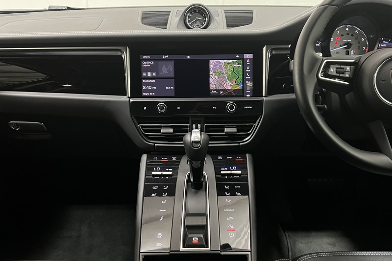 2023 (73) PORSCHE MACAN 5dr PDK 5510217