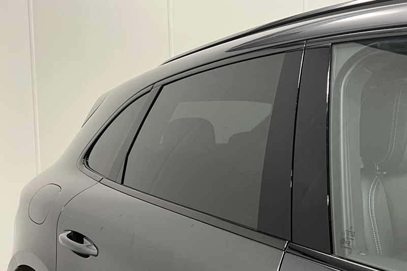 2023 (73) PORSCHE MACAN 5dr PDK 5510252