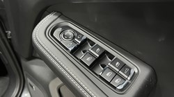 2023 (73) PORSCHE MACAN 5dr PDK 5510221