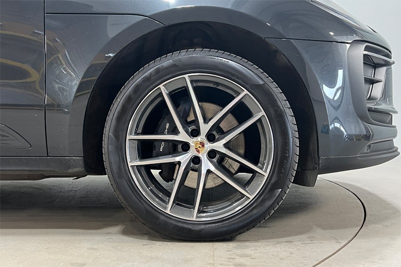 2023 (73) PORSCHE MACAN 5dr PDK 5510215